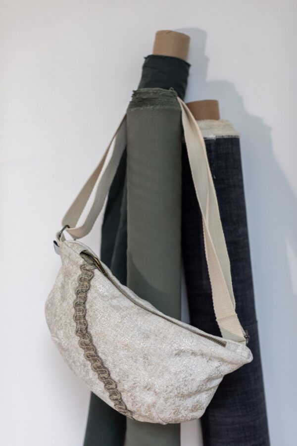 Sac Banane chic argenté
