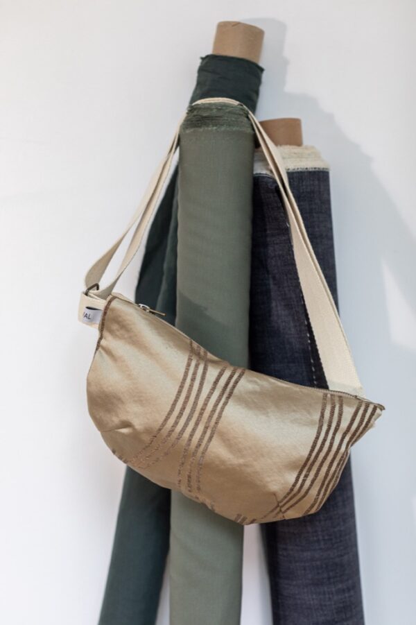 Sac Banane chic bronze
