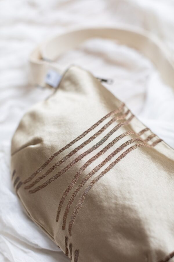 Sac Banane chic bronze – Image 2